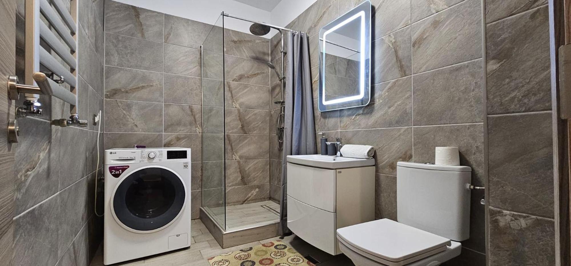 Luxury Suite Alezzi Beach Apartment Piscina Incalzita Sauna Jacuzzi Parking Năvodari Buitenkant foto