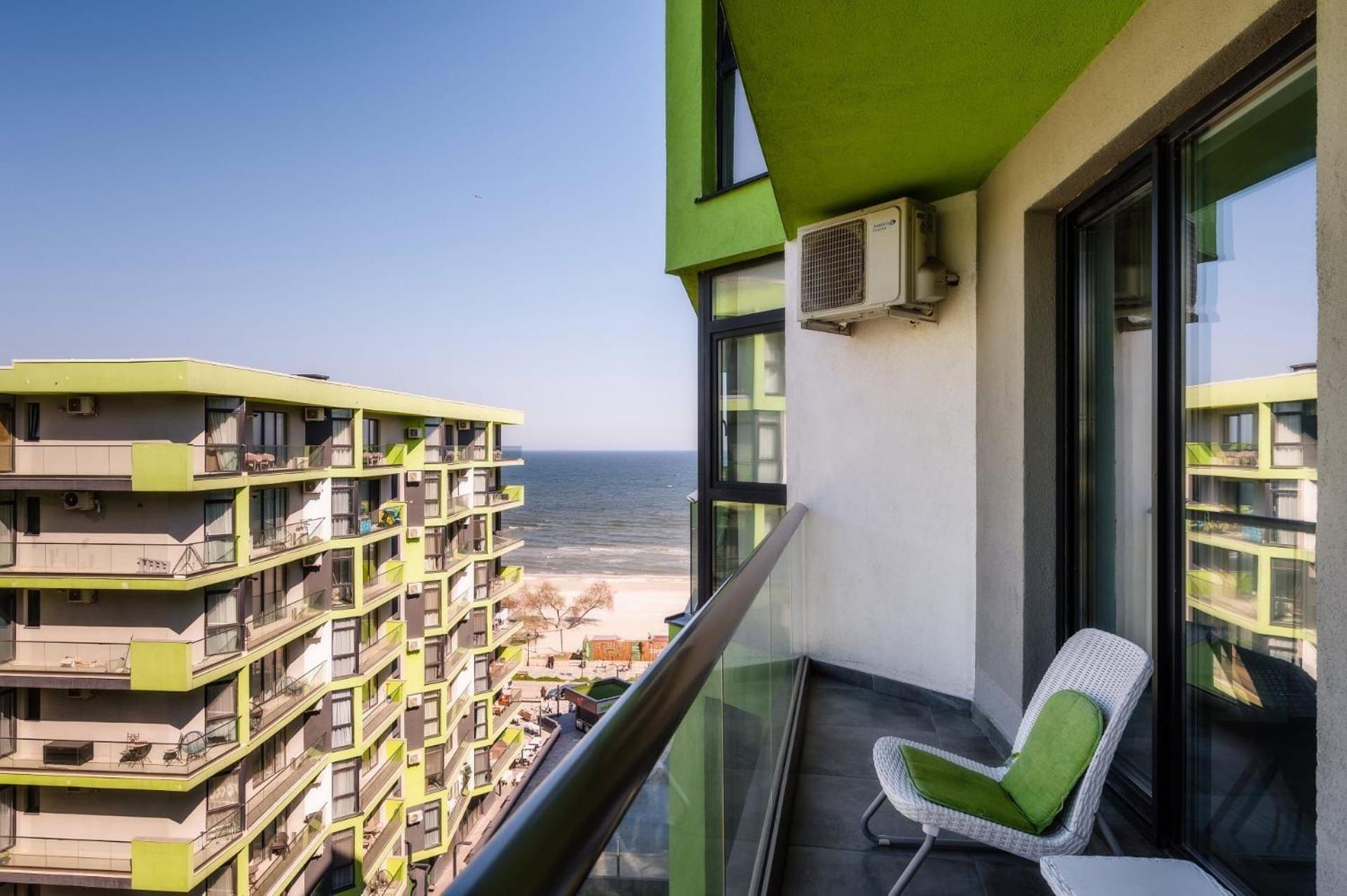 Luxury Suite Alezzi Beach Apartment Piscina Incalzita Sauna Jacuzzi Parking Năvodari Buitenkant foto