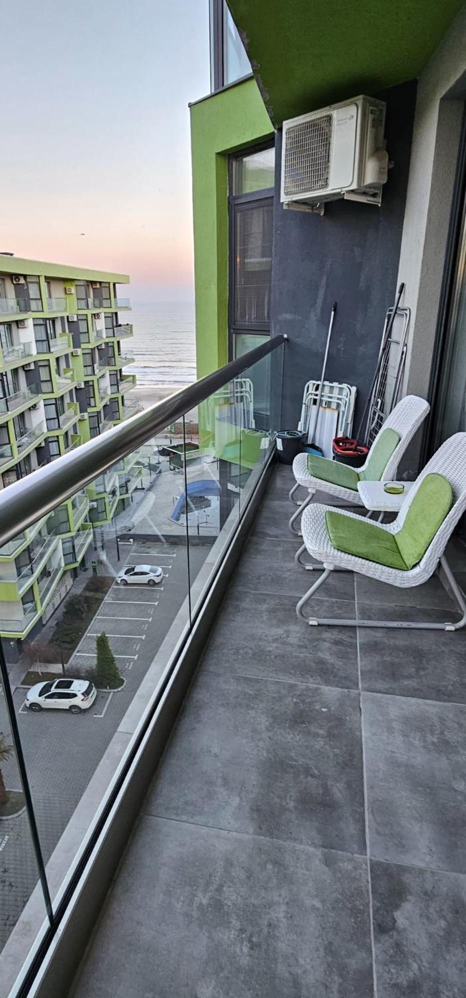 Luxury Suite Alezzi Beach Apartment Piscina Incalzita Sauna Jacuzzi Parking Năvodari Buitenkant foto