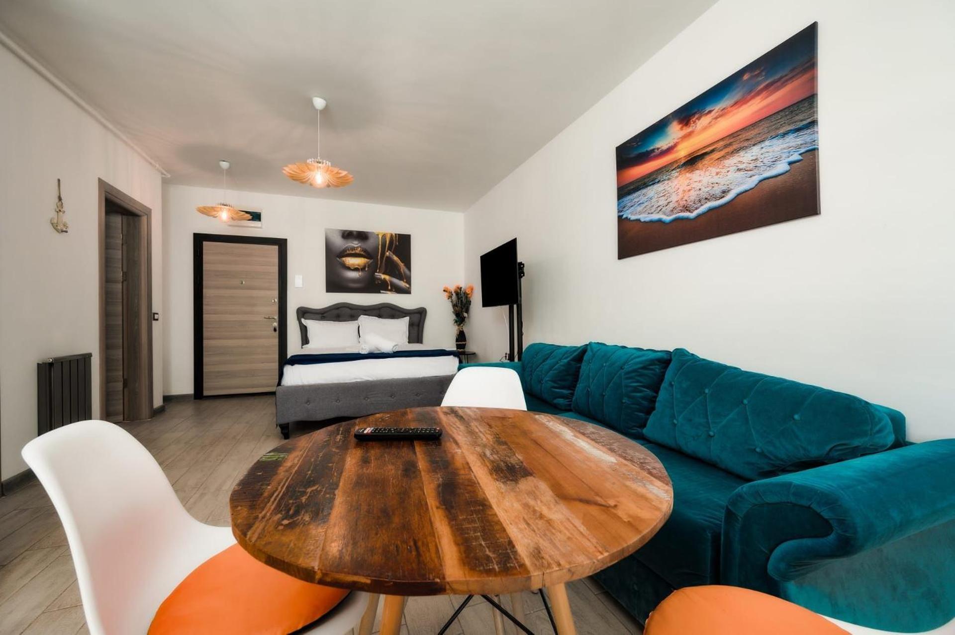 Luxury Suite Alezzi Beach Apartment Piscina Incalzita Sauna Jacuzzi Parking Năvodari Buitenkant foto