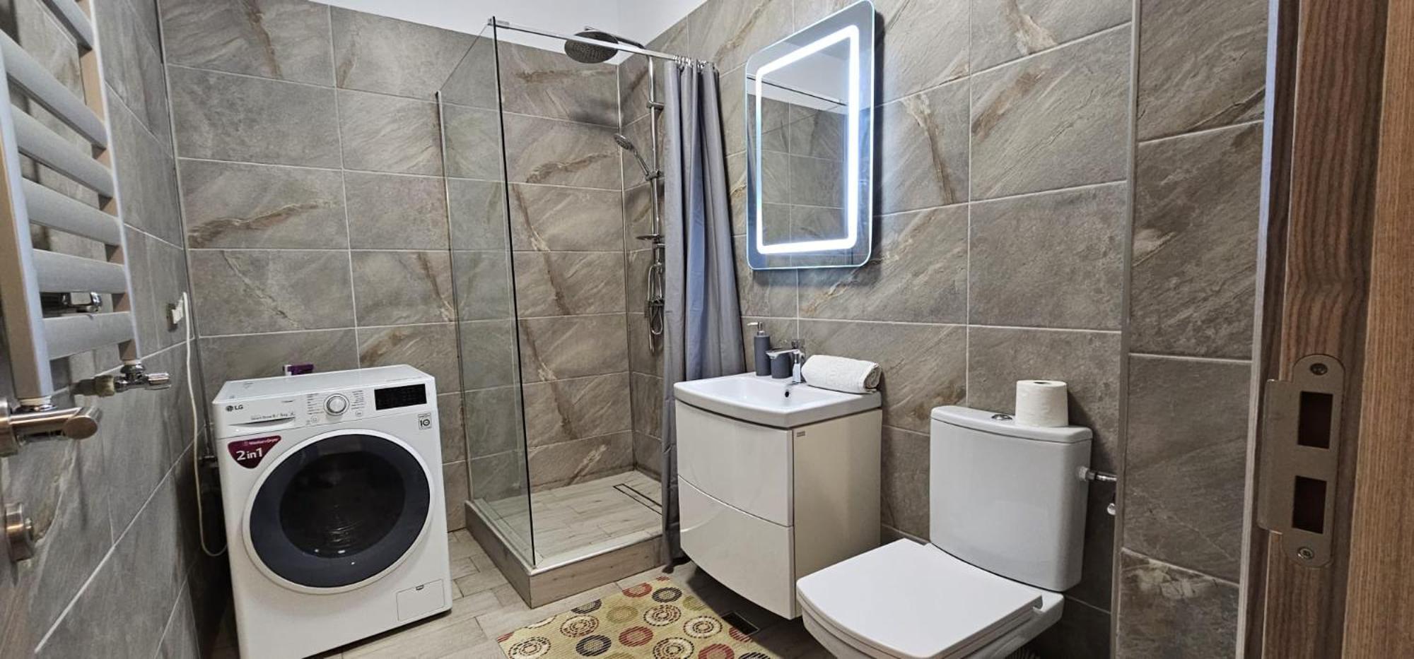 Luxury Suite Alezzi Beach Apartment Piscina Incalzita Sauna Jacuzzi Parking Năvodari Buitenkant foto