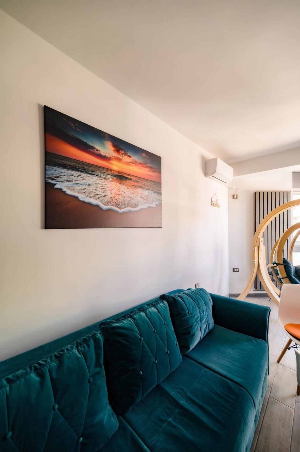 Luxury Suite Alezzi Beach Apartment Piscina Incalzita Sauna Jacuzzi Parking Năvodari Buitenkant foto